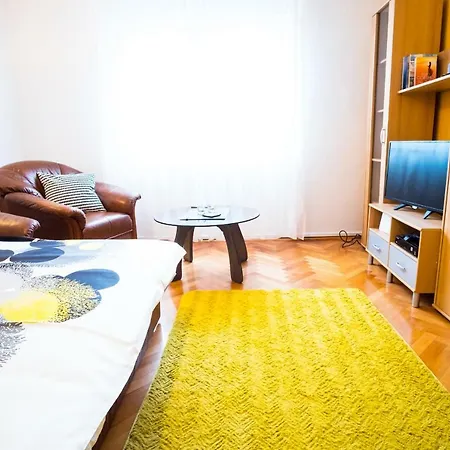 Apartment Tina